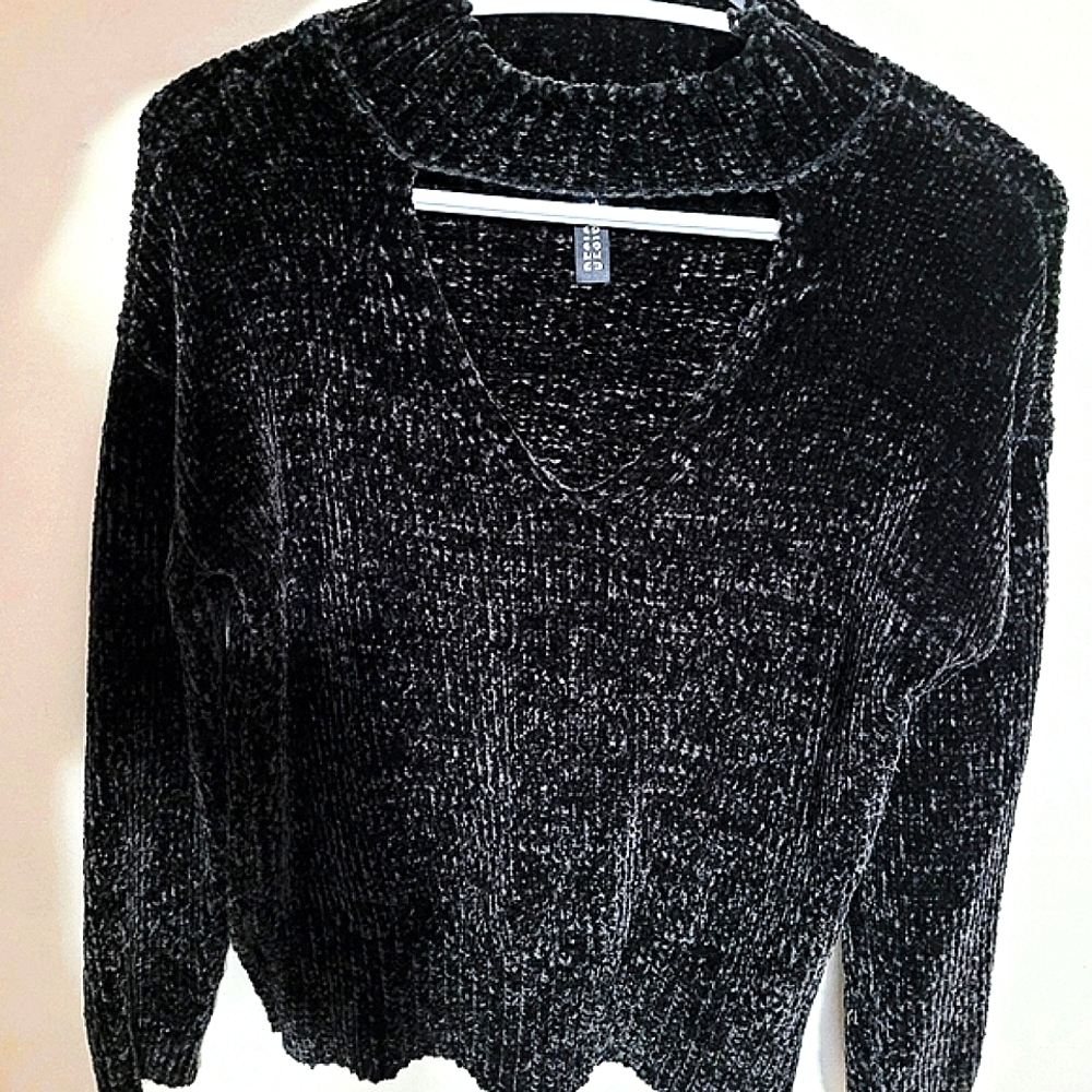 Design Lab black chenille sweater xs